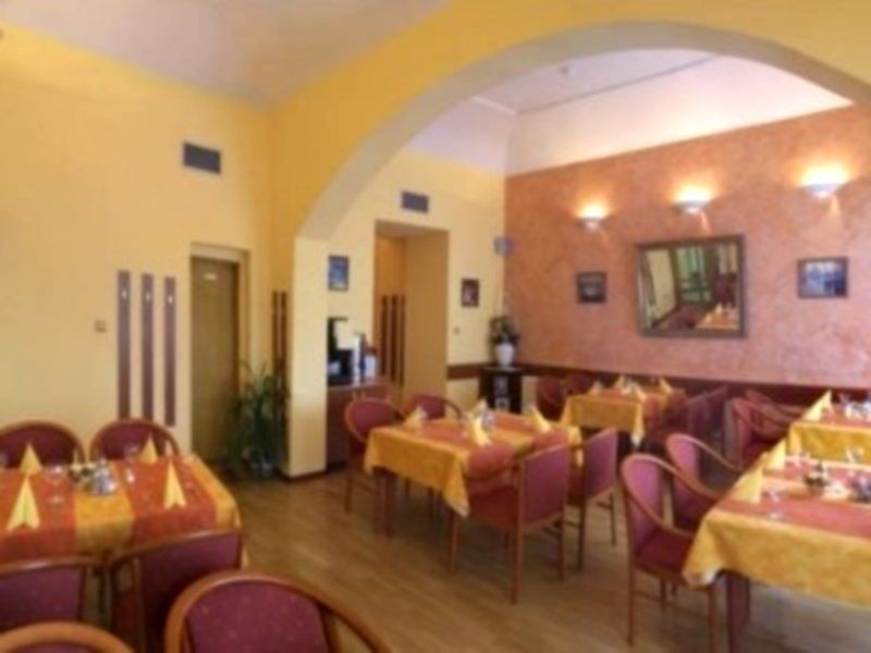 Hotel Superior Praga Restaurante foto